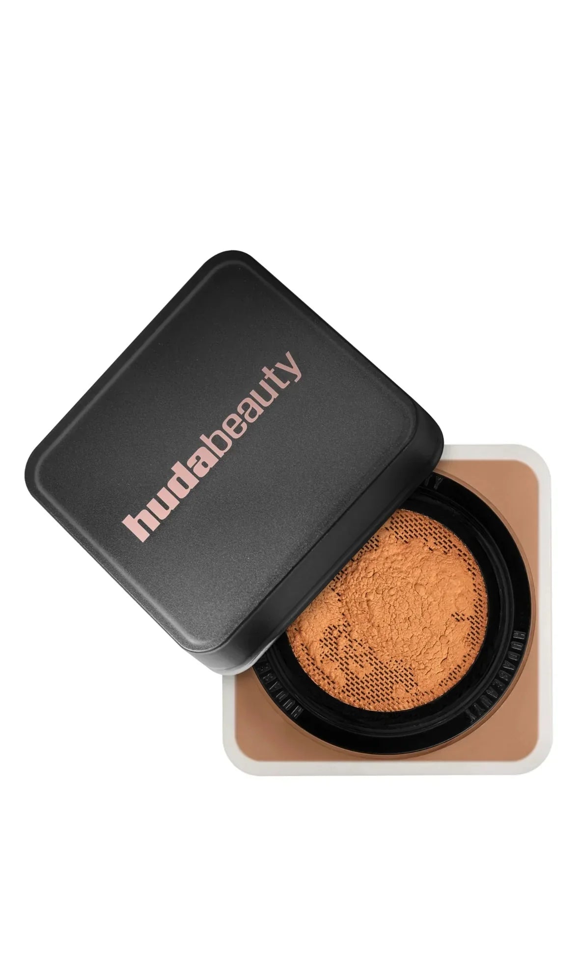 HUDA BEAUTY
