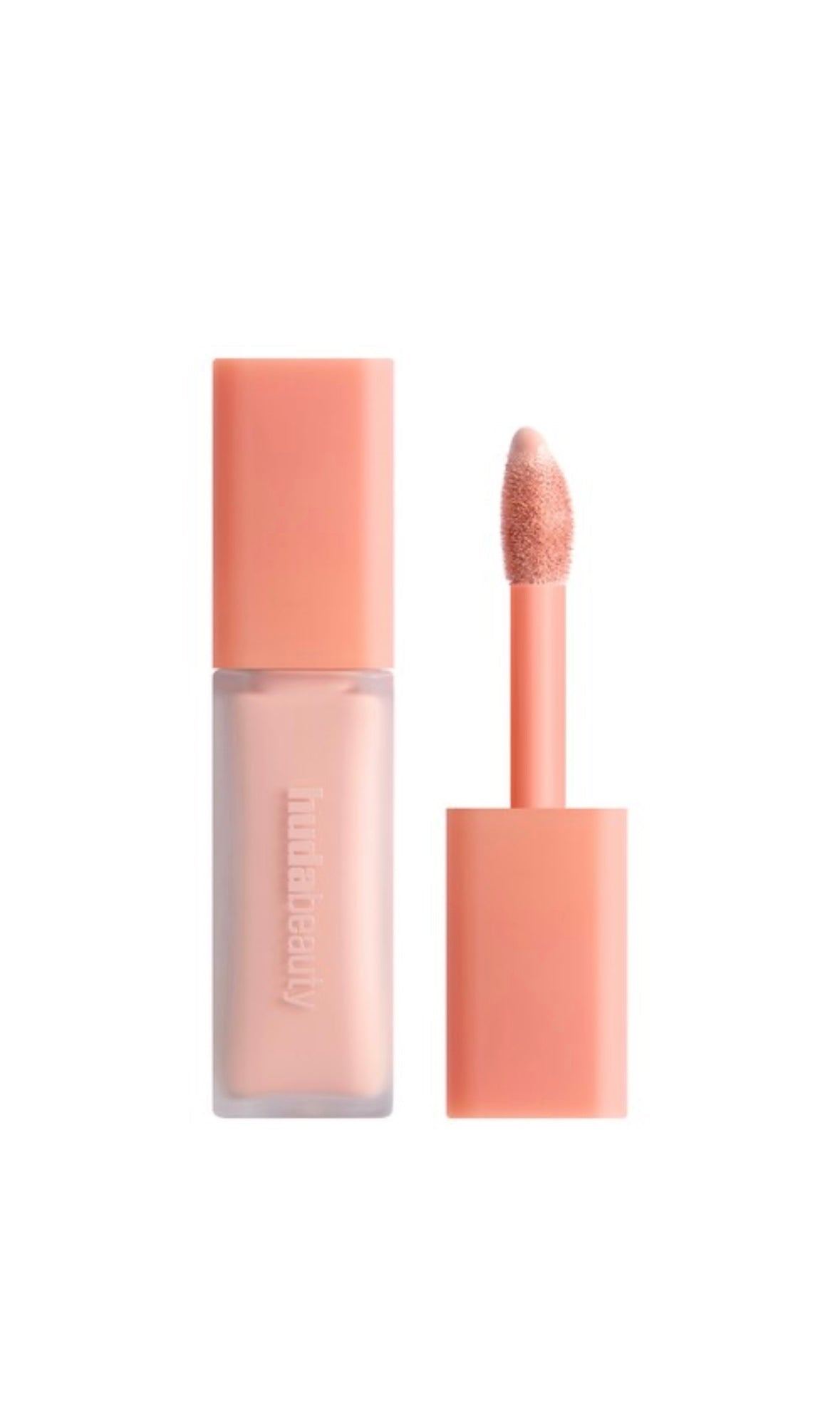HUDA BEAUTY